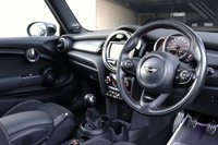 USED 2020 20 MINI HATCH 1.5 COOPER SPORT 3 DOOR PANO NAV&COMFORT+ PKS HARMAN KARDON