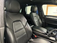 USED 2023 72 PORSCHE CAYENNE 4.0T V8 GPF Turbo SUV 5dr Petrol TiptronicS 4WD Euro 6 (s/s) (550 ps) FANTASTIC EXAMPLE FREE UK DELIVERY*