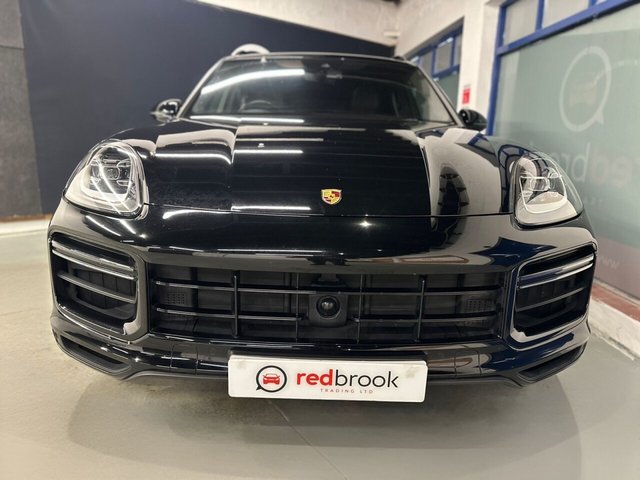 2023 PORSCHE CAYENNE - Photo 4
