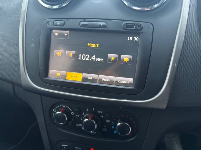 2015 DACIA SANDERO STEPWAY - Photo 8