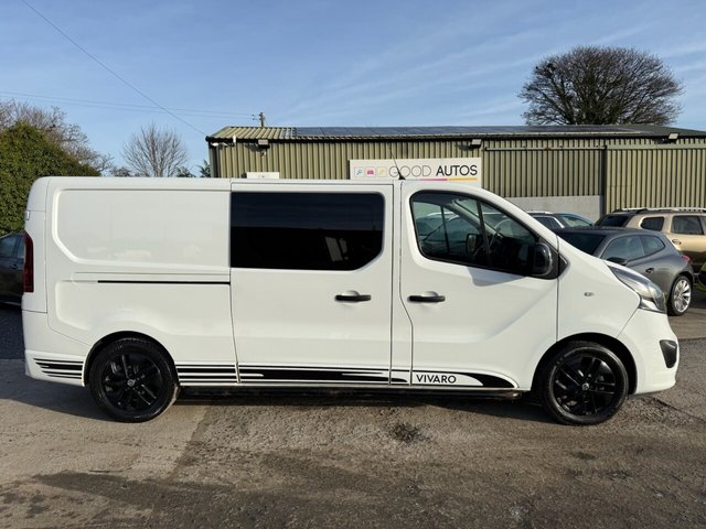 2017 VAUXHALL VIVARO - Photo 5