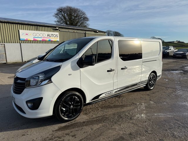 2017 VAUXHALL VIVARO