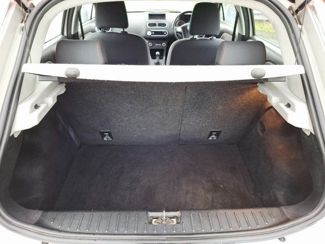 2014 MG MG3 - Photo 7