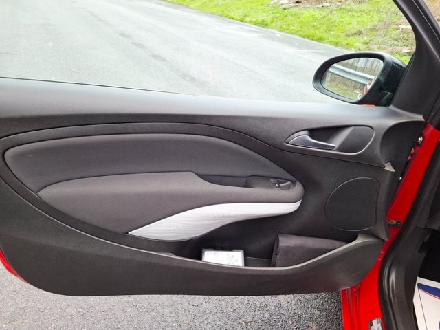 2014 VAUXHALL ADAM - Photo 7