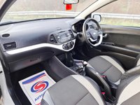USED 2012 62 KIA PICANTO 1.25 EcoDynamics Halo Hatchback 3dr Petrol Manual Euro 5 (s/s) (84 bhp) 1 PREV OWNER SERV HISTORY HEATED STEERING WHEEL