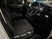 USED 2018 67 TOYOTA PROACE VERSO 2.0D Family Medium MPV 5dr Diesel Auto MWB Euro 6 (s/s) (8 Seat) (180 ps) 1 OWNER+ FULL TOYOTA S/H+NAV