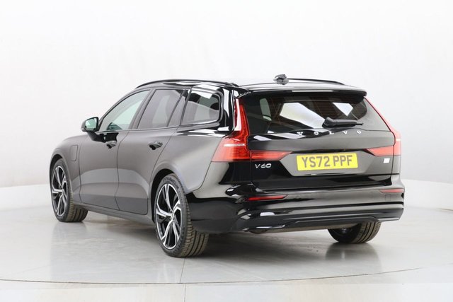 2022 Volvo V60 2L Plus Dark 5dr - Photo 7