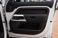 USED 2021 21 LAND ROVER DEFENDER 2.0 P300 SE  