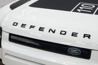 USED 2021 21 LAND ROVER DEFENDER 2.0 P300 SE  