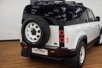 USED 2021 21 LAND ROVER DEFENDER 2.0 P300 SE  