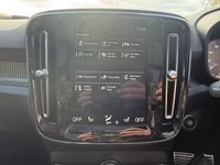 USED 2019 19 VOLVO XC40 2.0 T5 R-Design SUV 5dr Petrol Auto AWD  Sat Nav, Cruise, Pan Roof