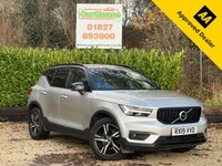 2019 VOLVO XC40