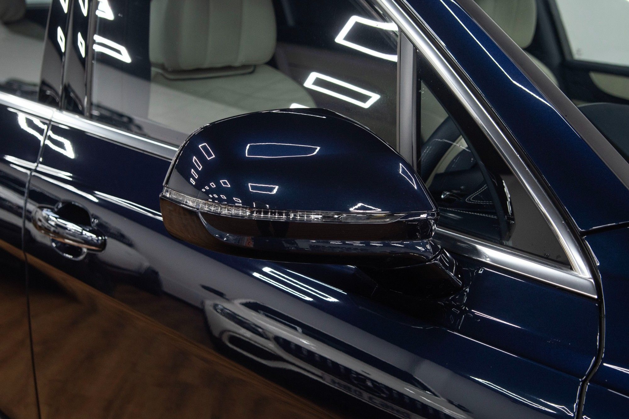 USED 2022 72 BENTLEY BENTAYGA 4.0 V8 Azure EWB  
