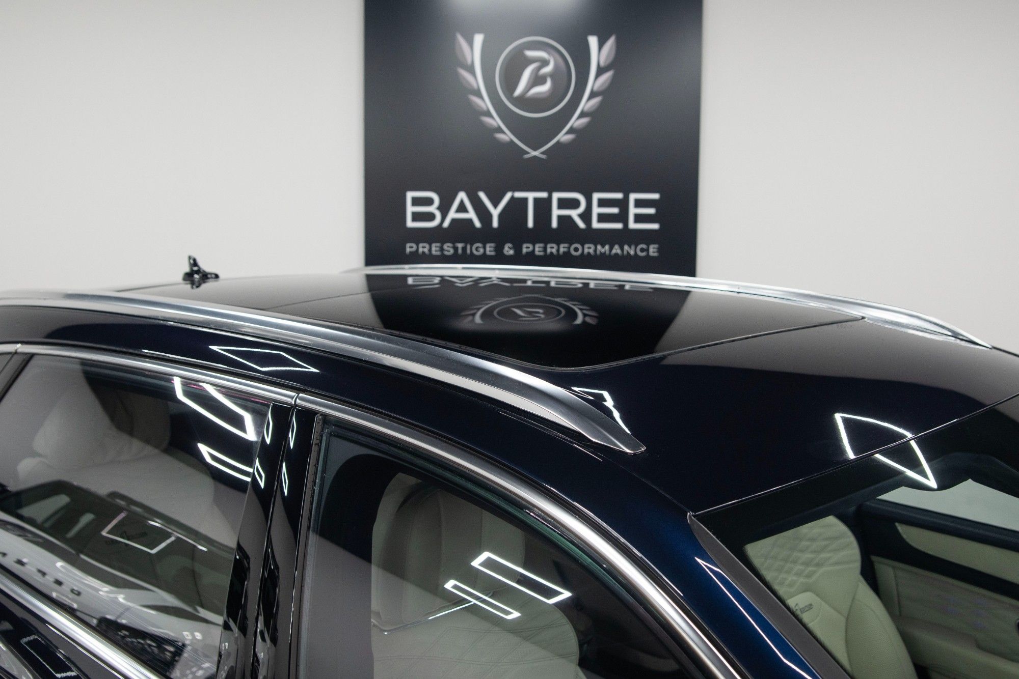 USED 2022 72 BENTLEY BENTAYGA 4.0 V8 Azure EWB  