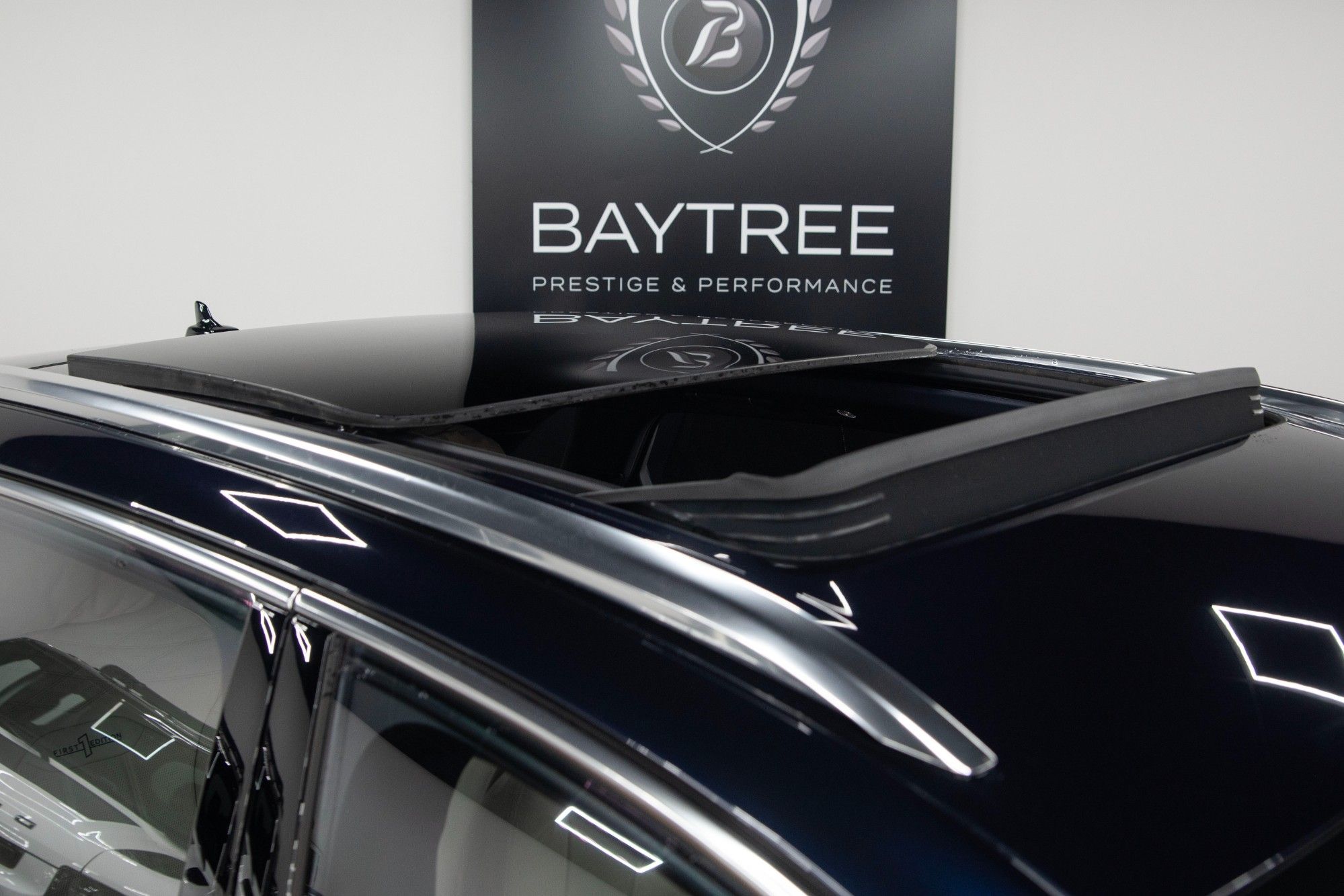 USED 2022 72 BENTLEY BENTAYGA 4.0 V8 Azure EWB  