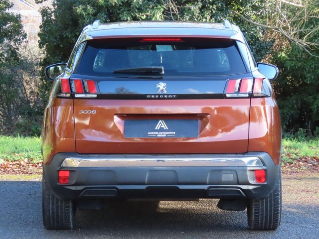 2018 PEUGEOT 3008 - Photo 5