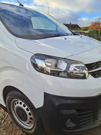USED 2022 72 VAUXHALL VIVARO 1.5 Turbo D 2900 Dynamic Panel Van 6dr Diesel Manual L2 H1 Euro 6 (s/s) (100 ps) 
