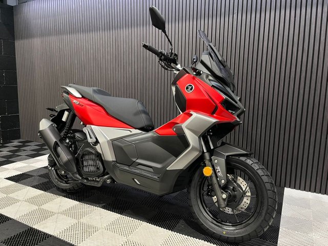 View our VOGE SR1 ADV