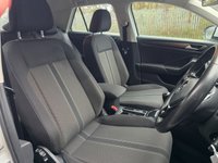 USED 2018 18 VOLKSWAGEN T-ROC 1.0 TSI SE SUV 5dr Petrol Manual Euro 6 (s/s) (115 ps) Front and Rear Parking Sensors