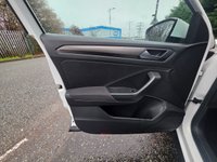 USED 2018 18 VOLKSWAGEN T-ROC 1.0 TSI SE SUV 5dr Petrol Manual Euro 6 (s/s) (115 ps) Front and Rear Parking Sensors