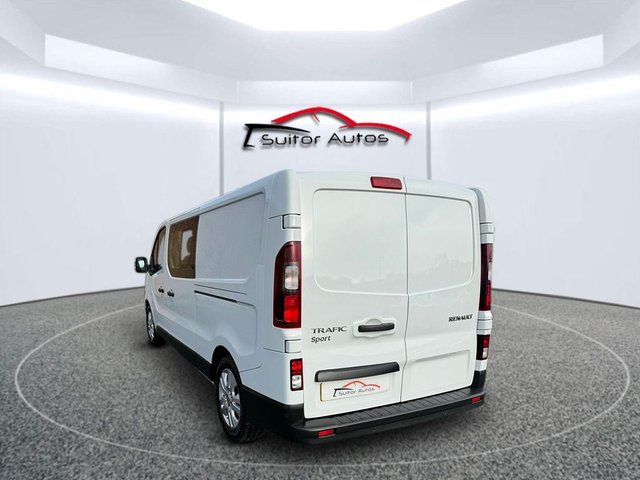 2024 RENAULT TRAFIC - Photo 5