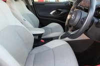 USED 2022 72 TOYOTA YARIS 1.5 VVT-h Excel Hatchback 5dr Petrol Hybrid E-CVT Euro 6 (s/s) (116 ps) - EURO 6 - ULEZ, SAT NAV, LEATHER, R/CAMERA, APPLE/ANDROID CARPLAY, LEDS, 17" ALLOYS, CRUISE/LDW/BSA, P/SENSORS, DAB & BLUETOOTH
