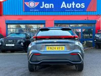 USED 2024 24 TOYOTA C-HR 1.8 VVT-h Icon CVT Euro 6 (s/s) 5dr New Shape+Nav+Camera+1owner