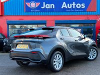 USED 2024 24 TOYOTA C-HR 1.8 VVT-h Icon CVT Euro 6 (s/s) 5dr New Shape+Nav+Camera+1owner