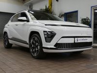 USED 2023 73 HYUNDAI KONA 65.4kWh Ultimate SUV 5dr Electric Auto (218 ps) SAT NAV SUNROOF PART LEATHER REAR VIEW CAMERA CARPLAY PARKING SENSORS 1 OWNER SERVICE HISTORY HYUNDAI WARRANTY TILL NOV 2028