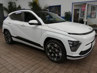 USED 2023 73 HYUNDAI KONA 65.4kWh Ultimate SUV 5dr Electric Auto (218 ps) SAT NAV SUNROOF PART LEATHER REAR VIEW CAMERA CARPLAY PARKING SENSORS 1 OWNER SERVICE HISTORY HYUNDAI WARRANTY TILL NOV 2028