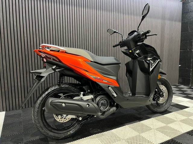 View our QJMOTOR LTS 125 S