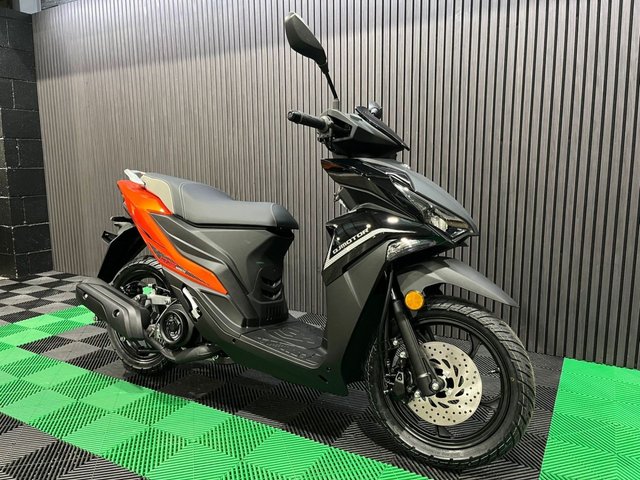 View our QJMOTOR LTS 125 S