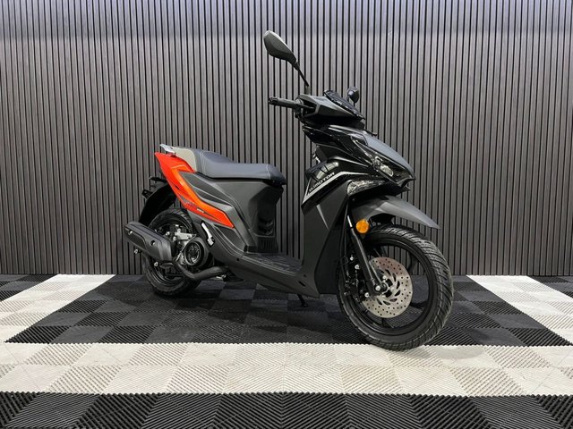 View our QJMOTOR LTS 125 S