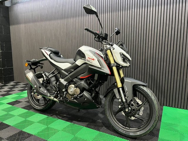 View our QJMOTOR SRK 125 S