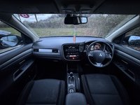 USED 2015 65 MITSUBISHI OUTLANDER 2.2 DI-D GX3 SUV 5dr Diesel Auto 4WD Euro 6 (147 ps) DAB RADIO, AIR-CON, 18" ALLOYS