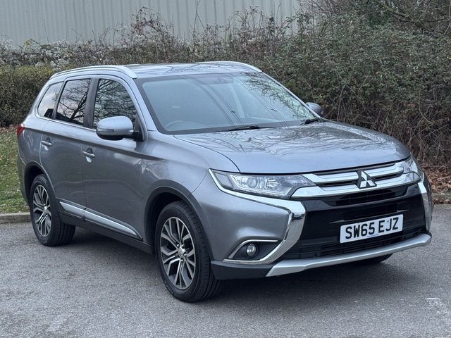 2015 MITSUBISHI OUTLANDER - Photo 7