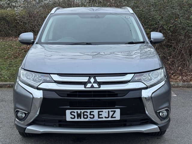 2015 MITSUBISHI OUTLANDER - Photo 8