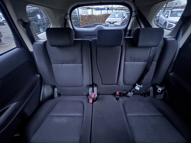 2015 MITSUBISHI OUTLANDER - Photo 10