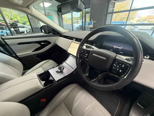 2023 Land Rover RANGE ROVER EVOQUE - Photo 3