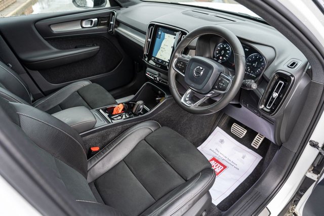 2019 VOLVO XC40 2.0 T4 R-Design Pro SUV 5dr Petrol Auto AWD Euro 6 (s/s) (190 ps) - Photo 7