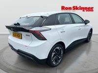 USED 2025 25 MG Mg4 49kWh SE Hatchback 5dr Electric Auto (170 ps) 