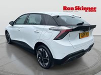 USED 2025 25 MG Mg4 49kWh SE Hatchback 5dr Electric Auto (170 ps) 