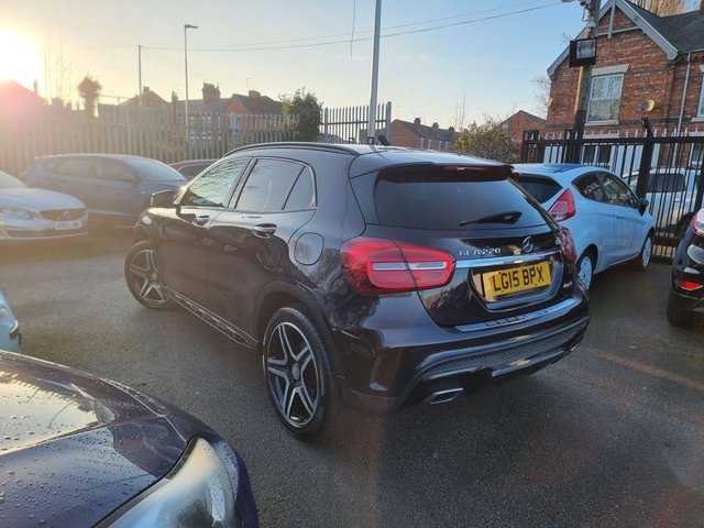 2015 MERCEDES-BENZ GLA 2.1 GLA220d AMG Line (Premium Plus) SUV 5dr Diesel 7G-DCT 4MATIC Euro 6 (s/s) (170 ps) - Photo 4