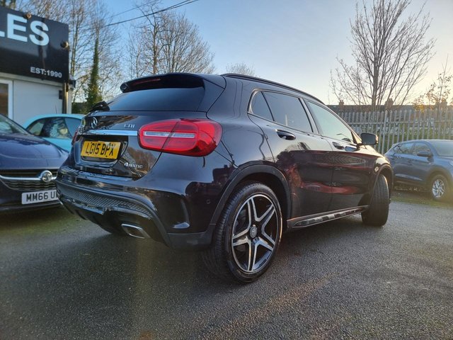 2015 MERCEDES-BENZ GLA 2.1 GLA220d AMG Line (Premium Plus) SUV 5dr Diesel 7G-DCT 4MATIC Euro 6 (s/s) (170 ps) - Photo 8