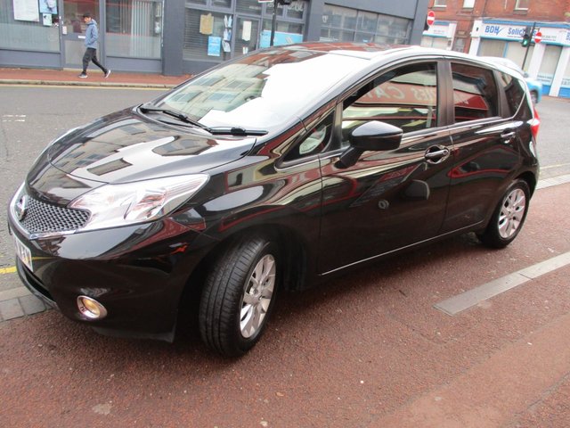 2015 NISSAN NOTE 1.2 12V Acenta Premium Hatchback 5dr Petrol Manual Euro 5 (s/s) (80 ps) £20 ROAD TAX ,8 SERVICES ,12 MONTHS MOT ,6 MONTHS WARRANTY ,2 KEYS ,SAT-NAV ,ALLOYS ,STUNNING EXAMPLE , - Photo 2