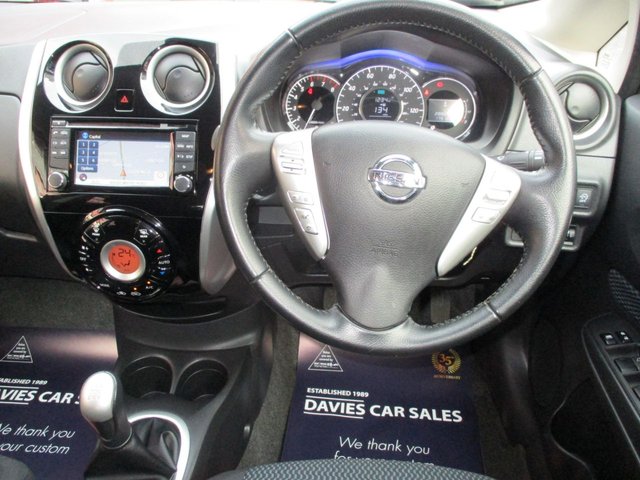 2015 NISSAN NOTE 1.2 12V Acenta Premium Hatchback 5dr Petrol Manual Euro 5 (s/s) (80 ps) £20 ROAD TAX ,8 SERVICES ,12 MONTHS MOT ,6 MONTHS WARRANTY ,2 KEYS ,SAT-NAV ,ALLOYS ,STUNNING EXAMPLE , - Photo 5