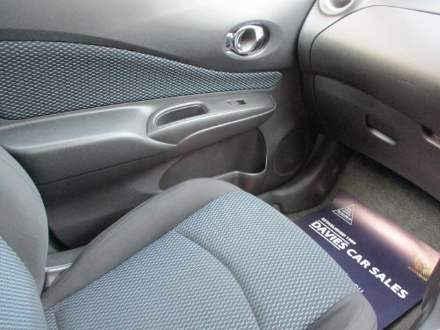 2015 NISSAN NOTE 1.2 12V Acenta Premium Hatchback 5dr Petrol Manual Euro 5 (s/s) (80 ps) £20 ROAD TAX ,8 SERVICES ,12 MONTHS MOT ,6 MONTHS WARRANTY ,2 KEYS ,SAT-NAV ,ALLOYS ,STUNNING EXAMPLE , - Photo 8