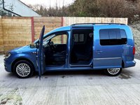 USED 2017 17 VOLKSWAGEN CADDY MAXI LIFE 5 Seat Wheelchair Accessible Disabled Access Vehicle WAV 