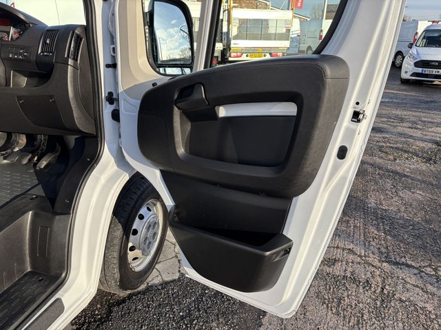 2022 Citroen Relay 2L Enterprise 5dr - Photo 10