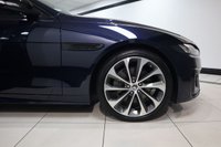 USED 2023 73 JAGUAR XE 2.0 D200 MHEV R-Dynamic SE Black Saloon 4dr Diesel Auto Euro 6 (s/s) (204 ps) MERID+TOUCHDUO+FJLRSH+1FORMER!
